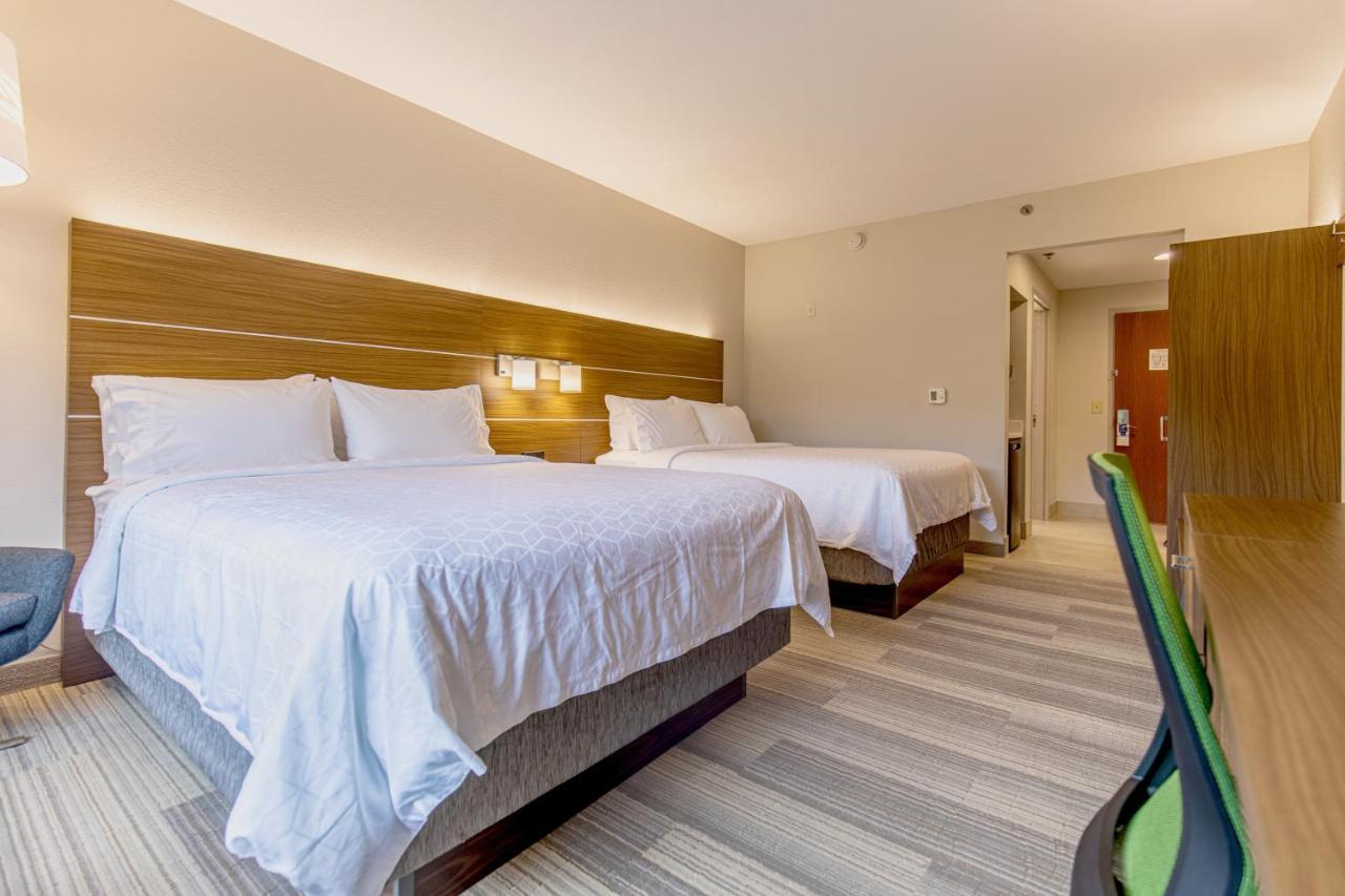 Holiday Inn Express Johnson City By Ihg Exterior photo