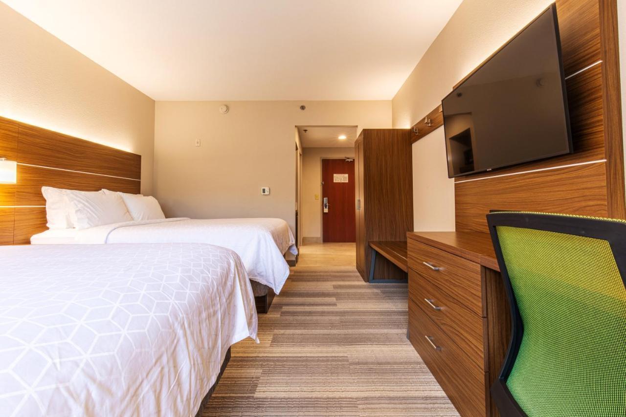 Holiday Inn Express Johnson City By Ihg Exterior photo